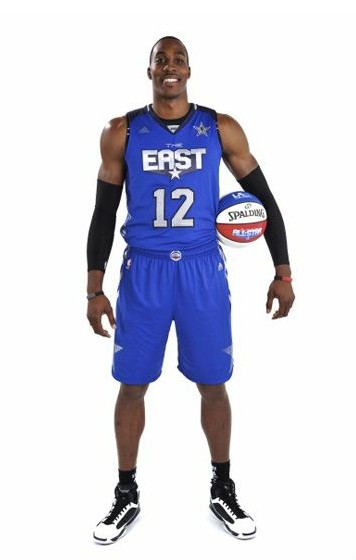 英媒：切尔西依旧考虑引进门将，罗塞尼尔对迈尼昂持开放态度